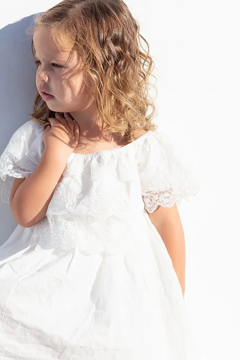 Children portrait session at sunset in Mykonos, Greece